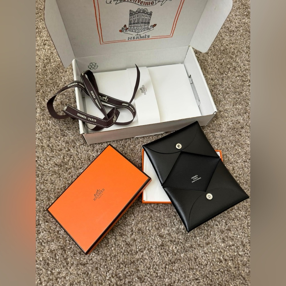 📌SOLD ON OTHER WEBSITE. Hermès - Calvi Card Holder, Boxcalf Leather in Noir